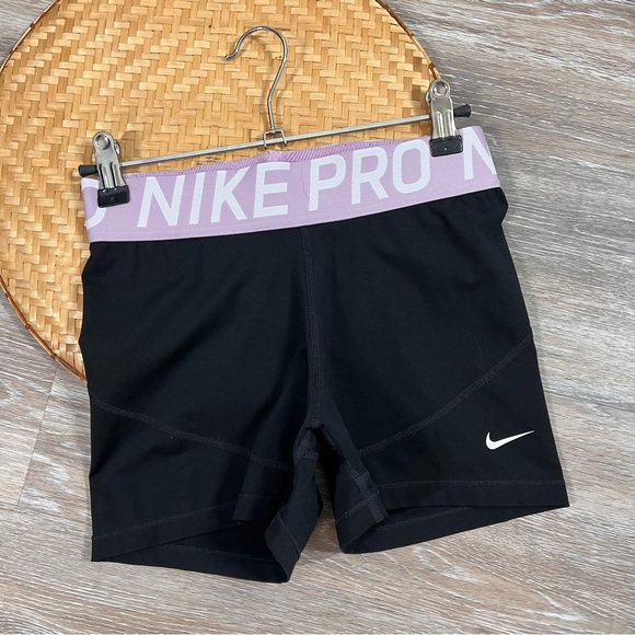 Nike Pants - Nike PRO shorts